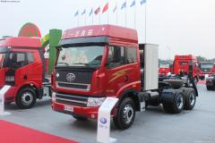 解放 新大威重卡 300馬力 6X4 牽引車(CA4257P2K2T1EA80)