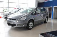 FORD福特 福特麥柯斯 2009款 2.3L旗艦型導(dǎo)航天窗版七座